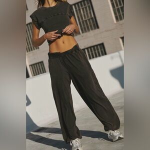 Free People Movement Hotshot Crossover Set - Medium/Small combo